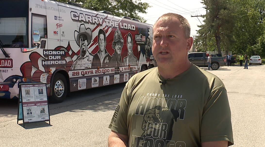 Bert Walton, Army veteran and co-manager with "Carry the Load".